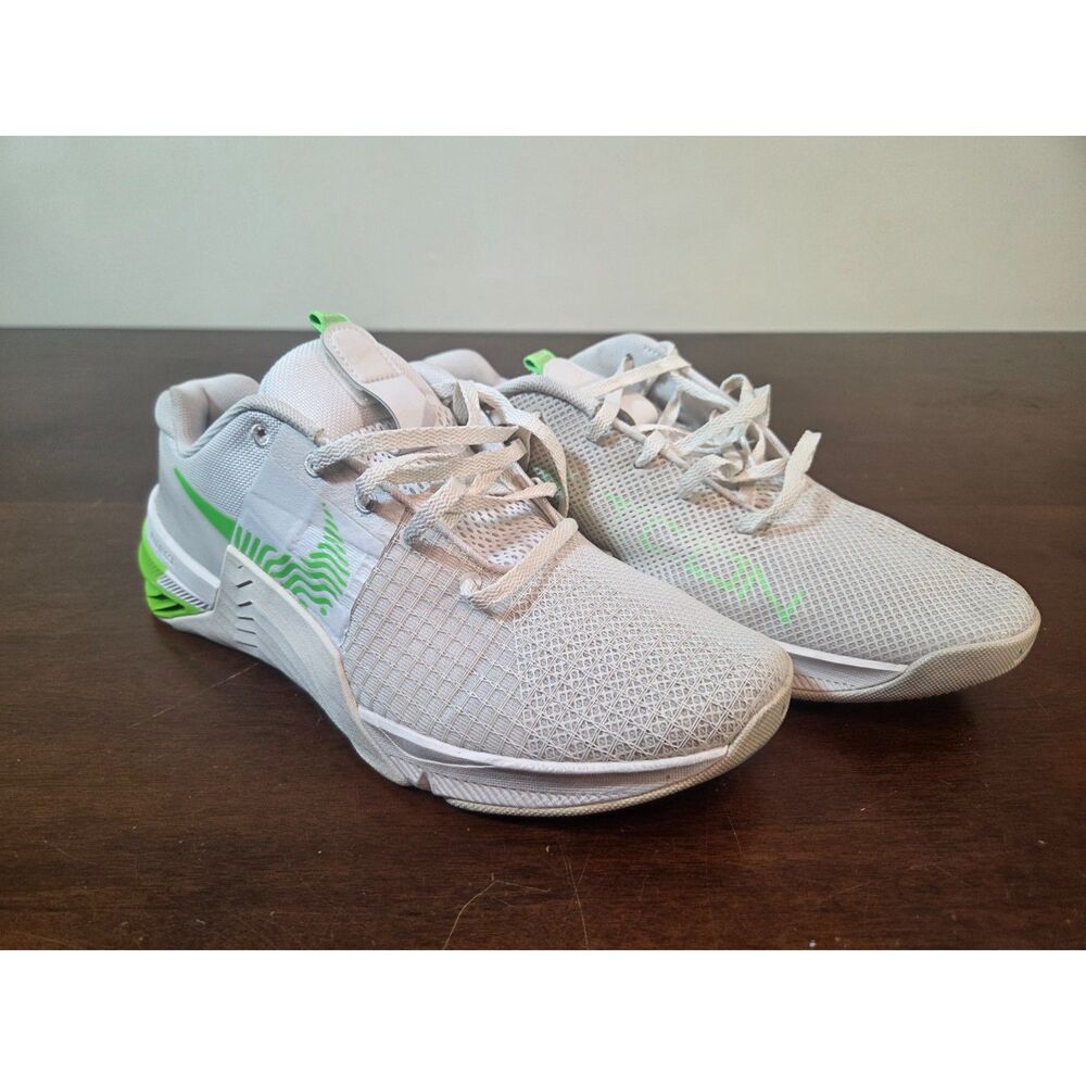 Nike Metcon 8 White Green Training Shoes Men’s Size 9.5 DO9328‑006